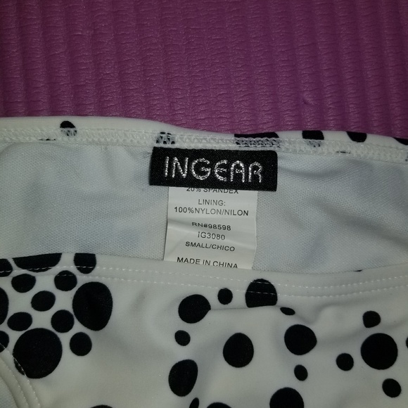 Bikini - Picture 3 of 3